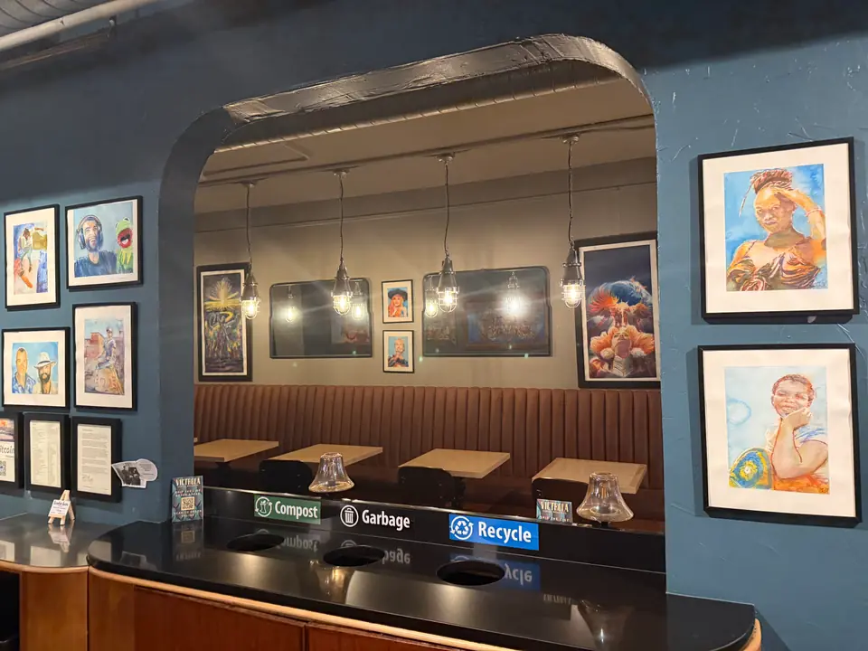 Victrola Coffee Shop, Seattle, Washington exhibition photograph 3