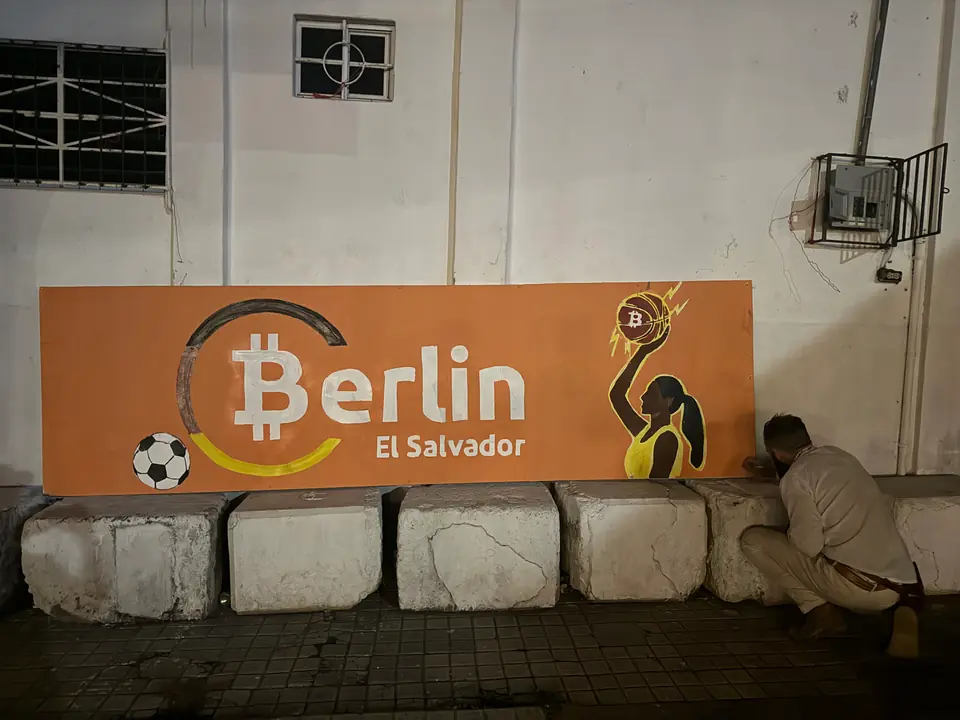 Adopting Bitcoin El Salvador exhibition photograph 12